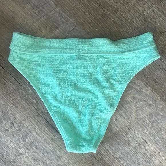 •| billabong bikini - Picture 8 of 9